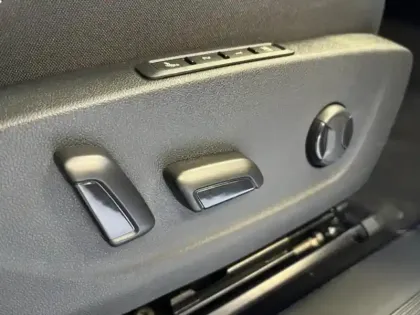 Photo 8 Skoda Enyaq Gén. I Ph2 Sportline 5