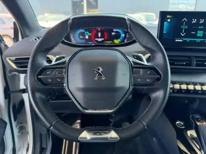 Photo 11 Peugeot 3008 Gén. II Ph2 NG GT 5