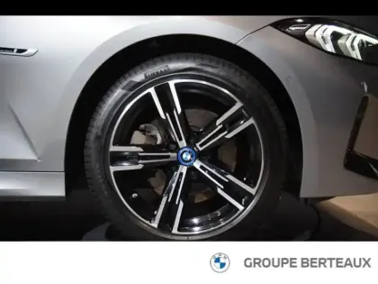 Photo 8 BMW Serie 3 Série 3 Touring 330eA xDrive 292ch M Sport