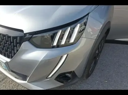 Photo 13 Peugeot 2008 Gén. II Ph1 NG GT Pack 5