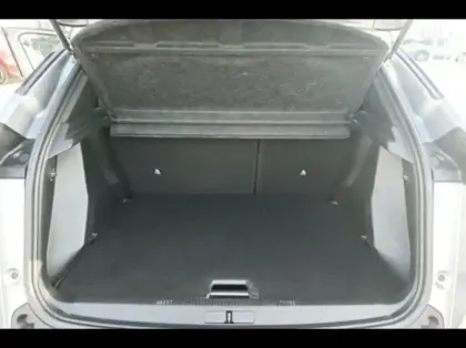 Photo 11 Peugeot 2008 Gén. II Ph1 NG GT Pack 5