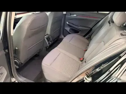 Photo 11 Volkswagen Golf Gén. VIII Ph2 Style 5