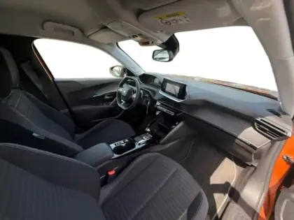 Photo 12 Peugeot 2008 Gén. II Ph1 NG Style 5