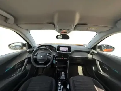 Photo 13 Peugeot 2008 Gén. II Ph1 NG Style 5