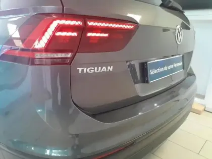 Photo 14 Volkswagen Tiguan  2.0 TDI 150ch Sound