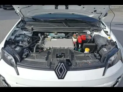 Photo 14 Renault 5 Gén. III Ph1 Techno 