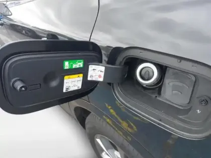 Photo 24 Ford Kuga  2.5 Duratec 190ch FHEV E85 ST-Line BVA