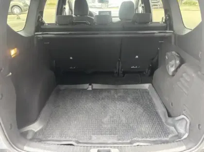 Photo 12 Dacia Jogger  1.6 hybrid 140ch Expression 5 places