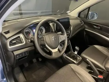 Photo 13 Suzuki S-Cross  1.4 Boosterjet Hybrid 129ch Style MY24