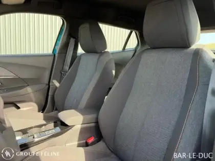 Photo 8 Peugeot 2008 Gén. II Ph2 Style 5