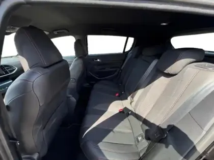 Photo 25 Peugeot 308 Gén. II Ph2 GT Line 5