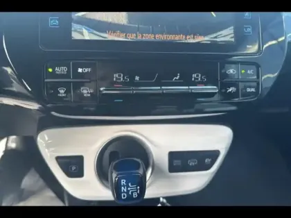 Photo 14 Toyota Prius  Rechargeable 122h Solar