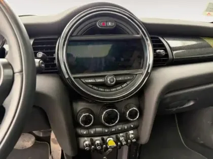 Photo 9 Mini Mini Gén. III (F56) Ph2 Yours 3