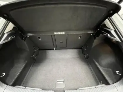 Photo 6 Volkswagen T-roc Gén. I Ph1 Carat 5