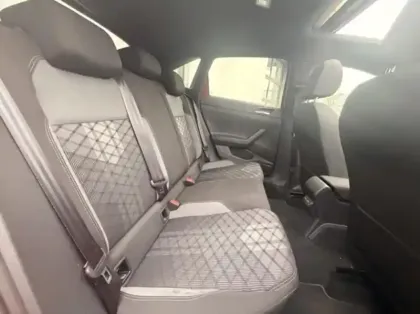 Photo 9 Volkswagen Taigo Gén. I Ph1 Evo R-Line 5