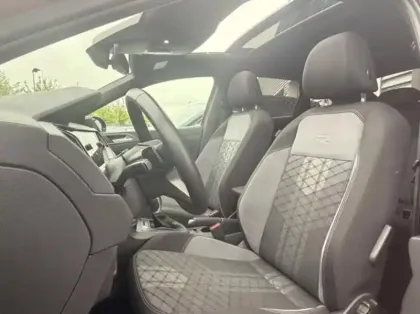 Photo 6 Volkswagen Taigo Gén. I Ph1 Evo R-Line 5