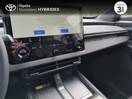 Photo 29 Toyota C-HR + 224ch 77kWh Design Grande Autonomie