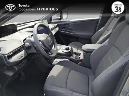 Photo 10 Toyota C-HR + 224ch 77kWh Design Grande Autonomie