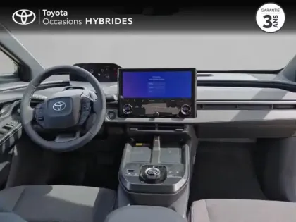 Photo 7 Toyota C-HR + 224ch 77kWh Design Grande Autonomie