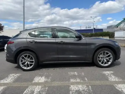 Photo 19 Alfa Romeo Stelvio  2.0T 280ch Super Q4 AT8 MY19