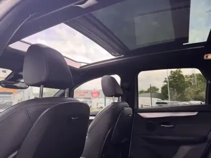 Photo 11 BMW Serie 2 Gén. I (F45) Ph1 M Sport 5