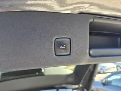 Photo 6 Ford Kuga Gén. III Ph1 ST-Line Business 5