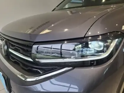 Photo 6 Volkswagen T-cross  1.0 TSI 116ch R-Line Edition DSG7