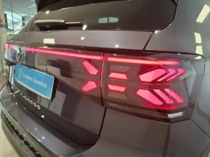 Photo 10 Volkswagen T-cross  1.0 TSI 116ch R-Line Edition DSG7