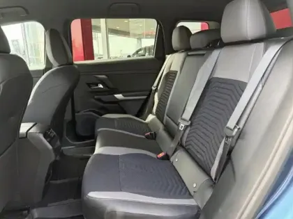 Photo 24 Jeep Compass  1.2 Turbo T3 145ch e-Hybrid First Edition BVR6