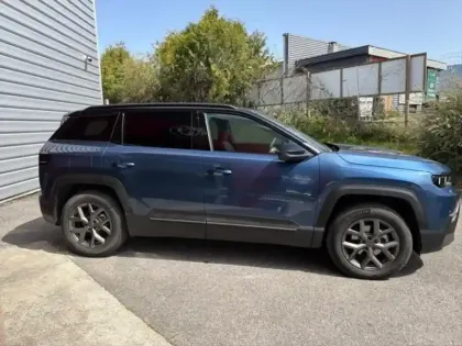 Photo 18 Jeep Compass  1.2 Turbo T3 145ch e-Hybrid First Edition BVR6