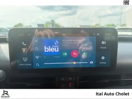 Photo 13 Fiat 600  1.2 Hybrid Turbo 110ch Sport eDCT6