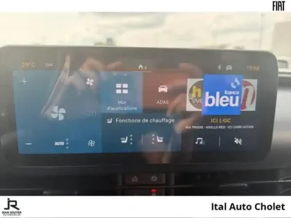 Photo 14 Fiat 600  1.2 Hybrid Turbo 110ch Sport eDCT6