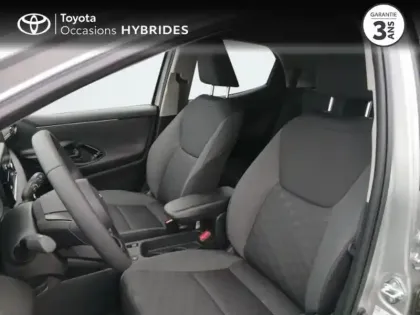 Photo 25 Toyota Yaris  116h Design 5p MY25