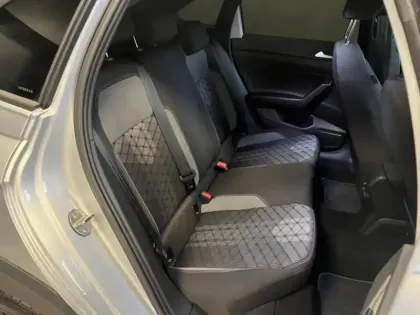 Photo 10 Volkswagen Taigo Gén. I Ph1 Evo R-Line 5