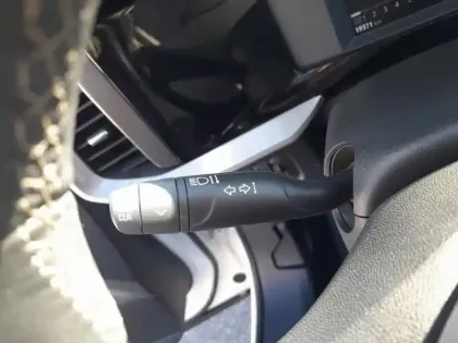 Photo 16 Opel Mokka  1.2 Turbo 100 ch BVM6 Elegance