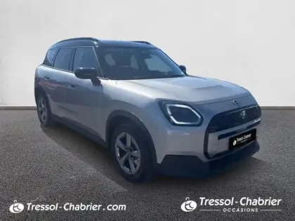 Photo 28 Mini Countryman Gén. III (U25) Ph1 Classic 5