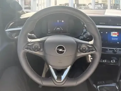 Photo 11 Opel Corsa  1.2 Turbo 100 ch GS