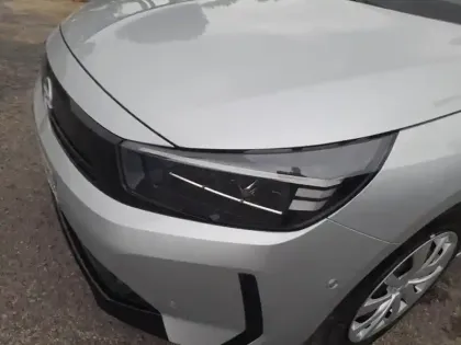 Photo 13 Opel Corsa  1.2 Turbo 100 ch BVA8 Edition