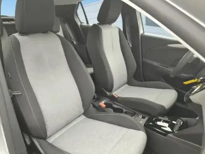 Photo 8 Opel Corsa  1.2 Turbo 100 ch BVA8 Edition