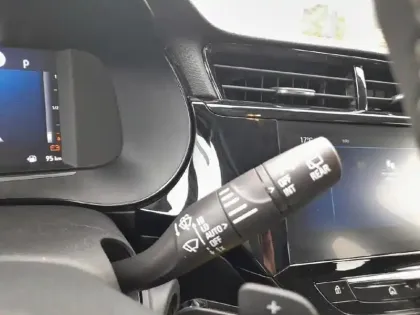 Photo 17 Opel Corsa  1.2 Turbo 100 ch BVA8 Edition