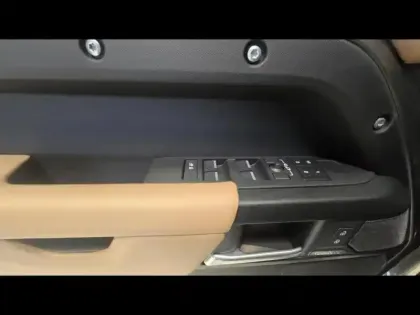Photo 13 Rover Defender  110 2.0 P300e PHEV X