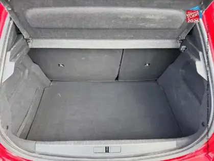 Photo 13 Peugeot 208  e- 136ch Style