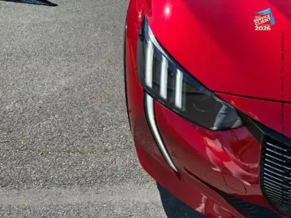 Photo 12 Peugeot 208 Gén. II Ph1 NG GT 5