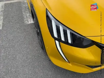 Photo 27 Peugeot 208  e- 136ch GT