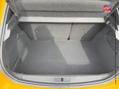 Photo 28 Peugeot 208  e- 136ch GT