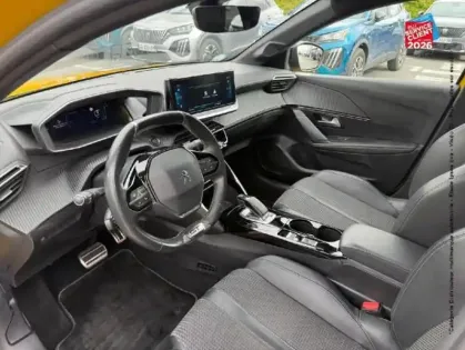 Photo 29 Peugeot 208  e- 136ch GT