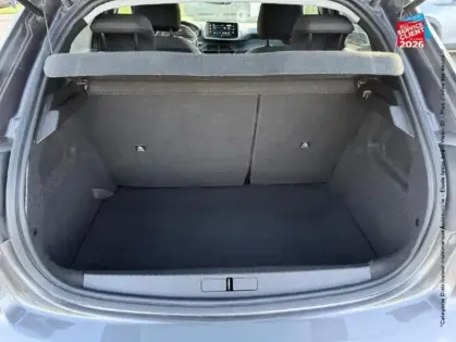 Photo 13 Peugeot 208  1.5 BlueHDi 100ch S&S Style