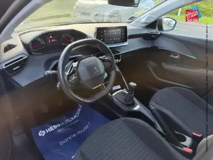 Photo 14 Peugeot 208  1.5 BlueHDi 100ch S&S Style