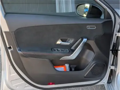 Photo 15 Mercedes Classe A 200 