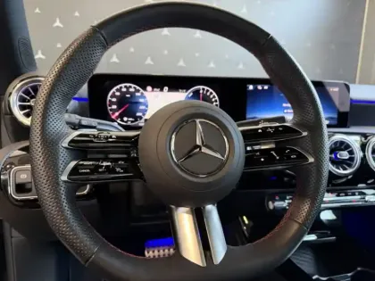 Photo 48 Mercedes Classe A 250 e Hybrid EQ AMG Line